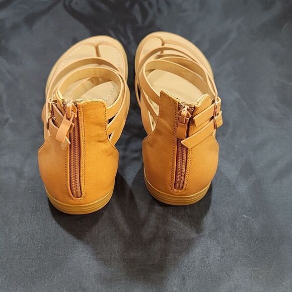 BRAND NEW FOREVER CHEERFUL-77 SOLID GLADIATOR FLAT BACK ZIPPER SANDAL - Picture 10 of 12